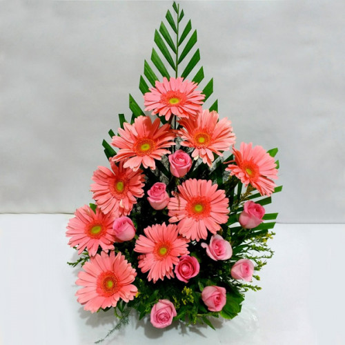 10 Pink Roses+10 Pink Geraberas In abasket arrangement
