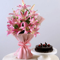 10 Pink Lily Bouquet with Chocolate Cake