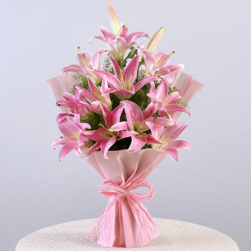 12 Pink Lilies