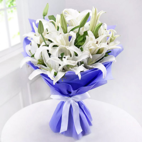 12 White Lilies