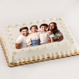 Square shaped photo cake
