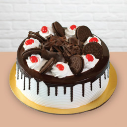 0.5 Kg Black Forest Oreo Cake
