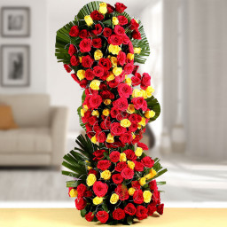 Red Rose Bouquet for Valentine's Day - Hotshot Flower Bunch