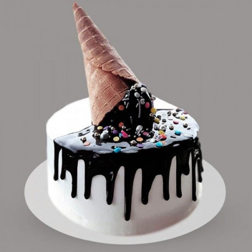 0.5 Kg Vanilla Cream Cake IceCream Cone Topping