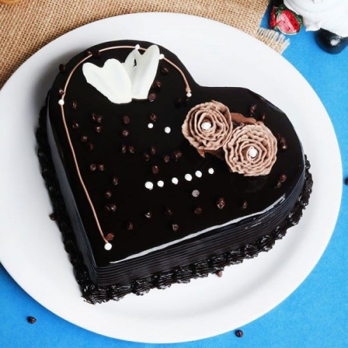 1 Kg HeartShape Chocolate Truffle Cake