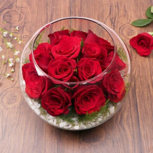 12 Red Roses Glass Fish Bowl Arrangement