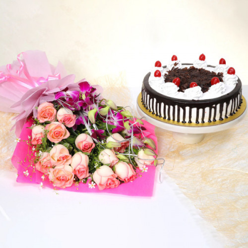 Bouquet of 10 Pink Roses & 3 Purple Orchids Half Kg Blackforest Cake - Front View