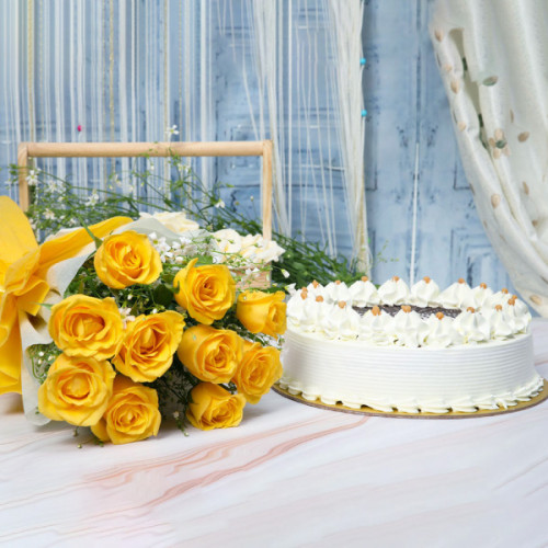 Bunch of 10 Yellow Roses Half Kg Butterscotch Cake - Front View