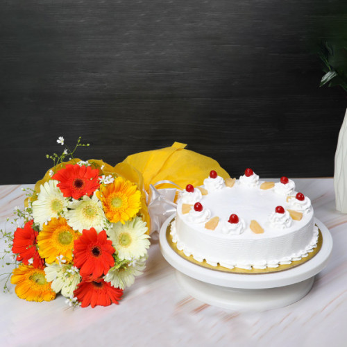 Bunch of 12 Mixed(Orange, Yellow, White) Gerbera Half Kg Pineapple Cake - Front View