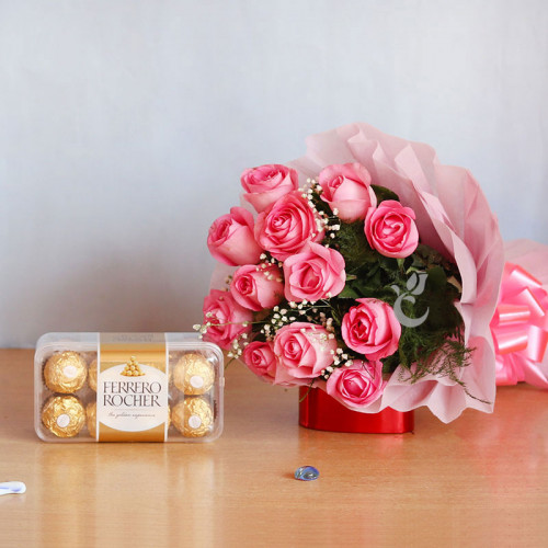 Combo of Ferrero Rochers with 10 Pink Roses Bouquet