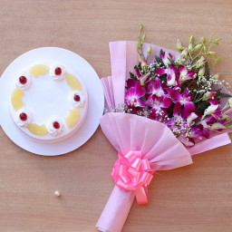 Combo Gift of 6 Purple Orchid and Half Kg Pineapple Cake