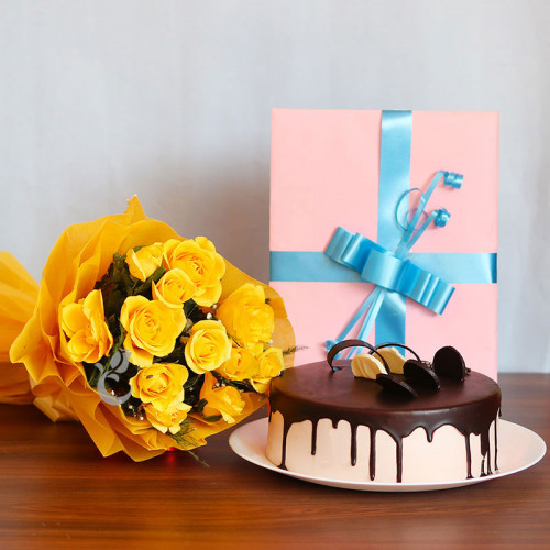 Gift Combo of 12 Yellow Roses Bunch with One greeting Card and Half Kg Chocolate Cake