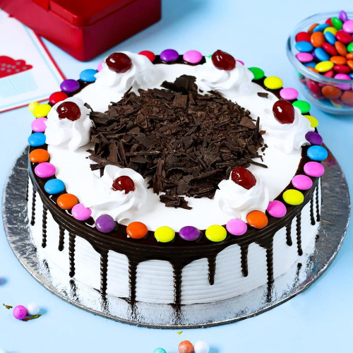 Half kg BlackForest Gems Cake
