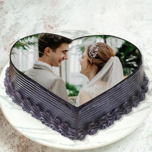 Photo Cake Heart Shaped