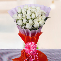 20 White Rose Bouquet