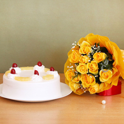 Combo Gift of 12 Yellow Roses Bunch With Half  Kg Pineapple Cake