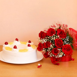 Combo of 10 Red Roses and Half kg Pineapple Cake 
