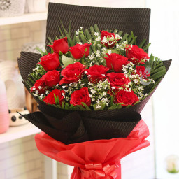 15 Red Roses Combo