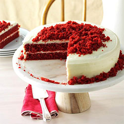 Vanilla Red Velvet Cakes
